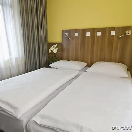 Four Points Flex By Sheraton Hotel 3*