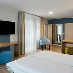 Four Points Flex By Sheraton Hotel