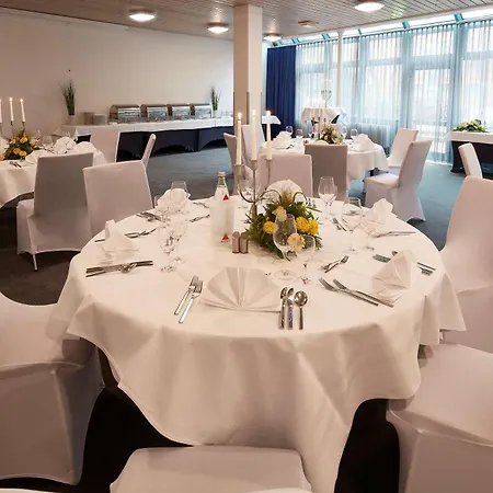 מלון Four Points Flex By Sheraton Hannover