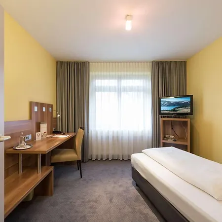 Four Points Flex By Sheraton Hannover 3* הנובר