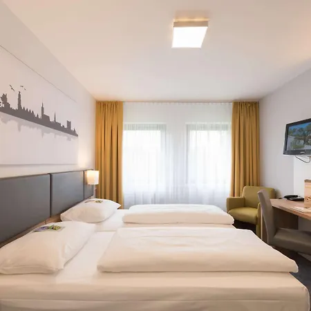 Four Points Flex By Sheraton Hannover מלון