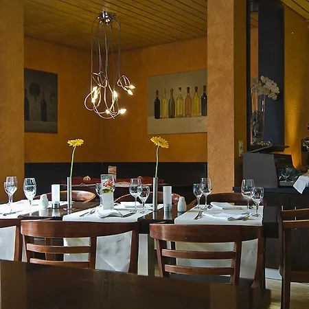 מלון Four Points Flex By Sheraton Hannover 3*