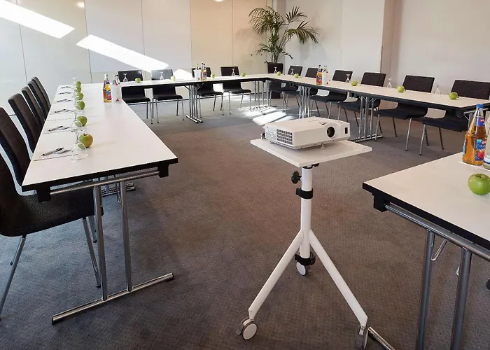 Four Points Flex By Sheraton Hotel 3*