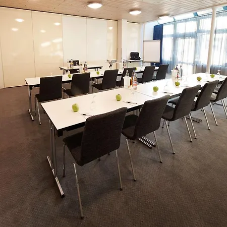 Four Points Flex By Sheraton Hannover Hotel Hanóver