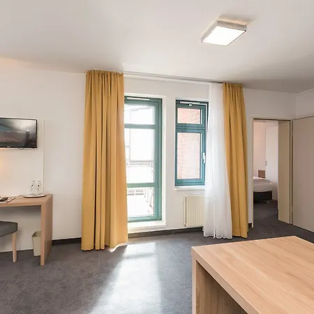 Hotel Four Points Flex By Sheraton Hannover 3*