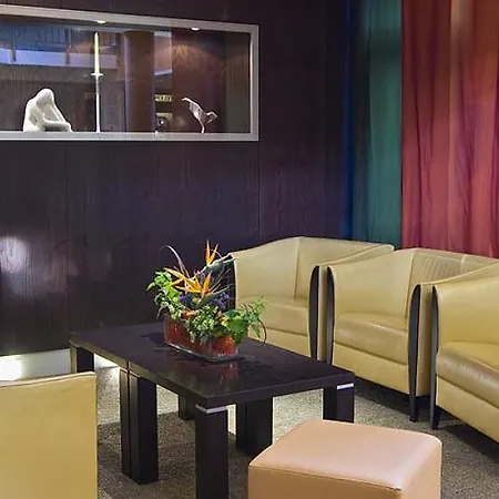Hotel Ghotel & Living 3*
